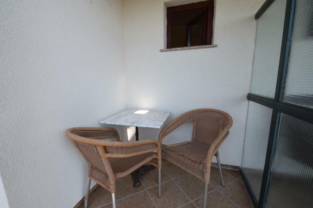 Apartments Nina สตารีกราด-ปาเคลนีซา ภายนอก รูปภาพ